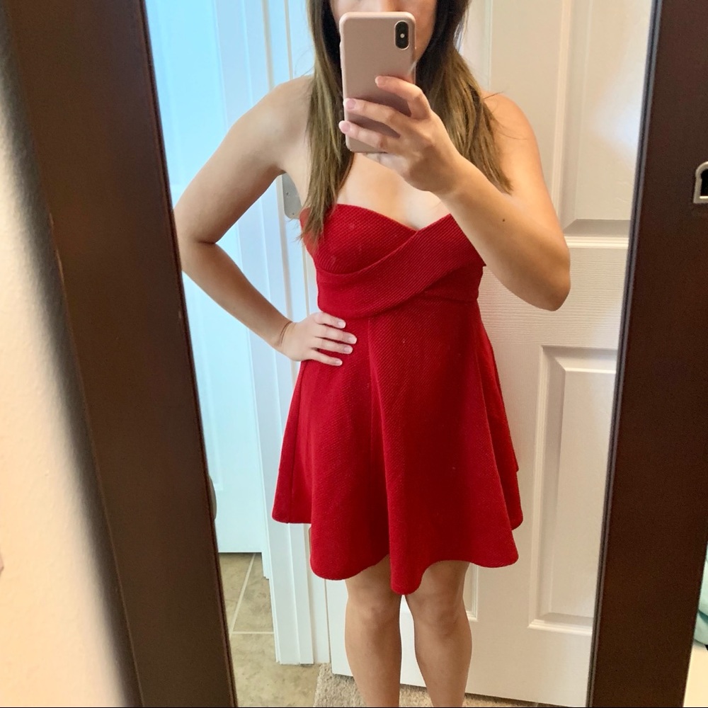 NWT forever 21 red strapless dress